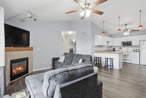 2824 Triple Crown Lane Iowa City IA 52240