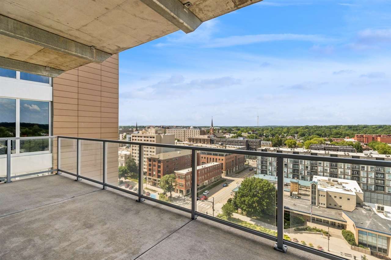 404 E College Street Iowa City IA 52240