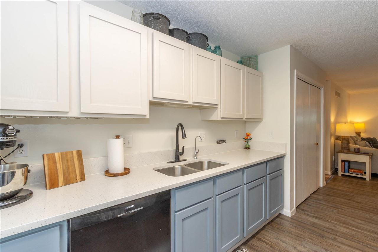 408 Sugar Creek Ln Unit G North Liberty IA 52317