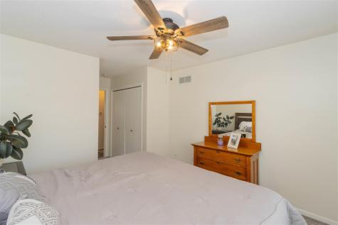 408 Sugar Creek Ln Unit G North Liberty IA 52317