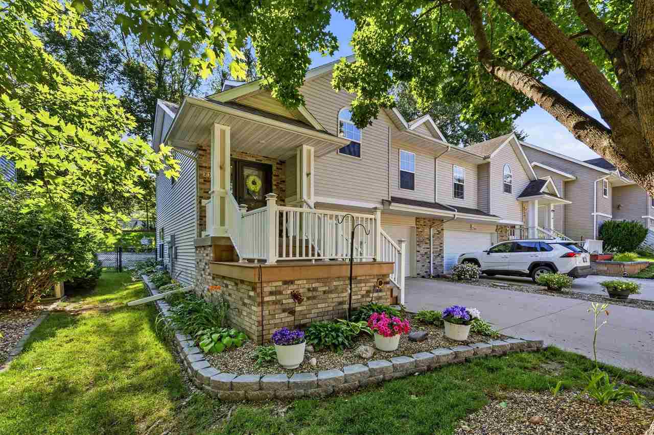 2340 Catskill Court Iowa City IA 52245