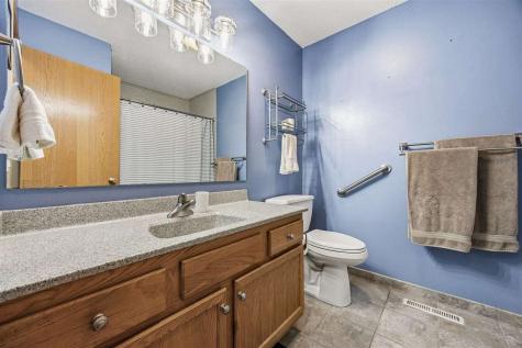 2340 Catskill Court Iowa City IA 52245