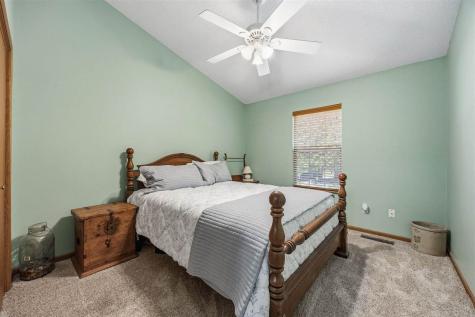 2340 Catskill Court Iowa City IA 52245
