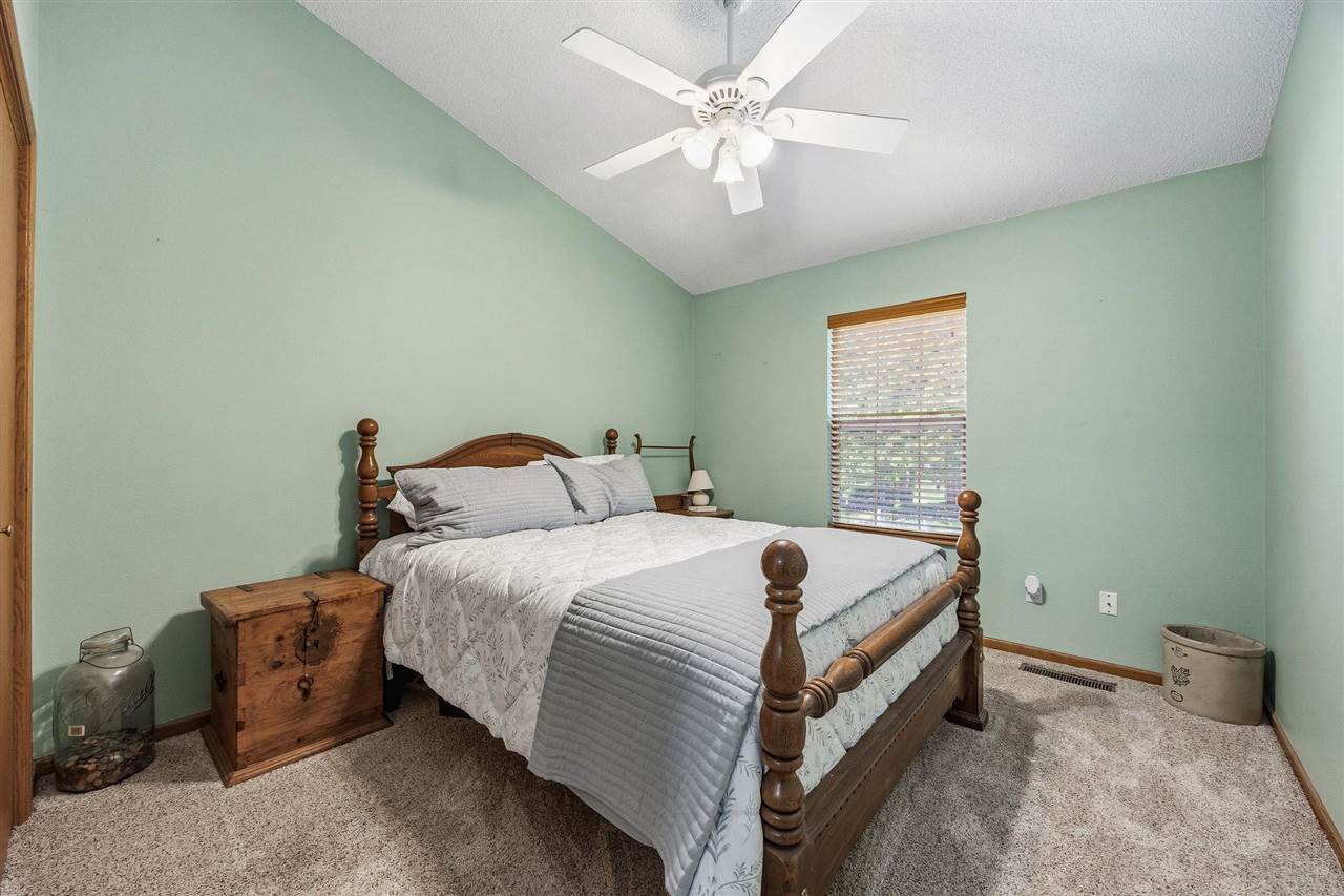 2340 Catskill Court Iowa City IA 52245