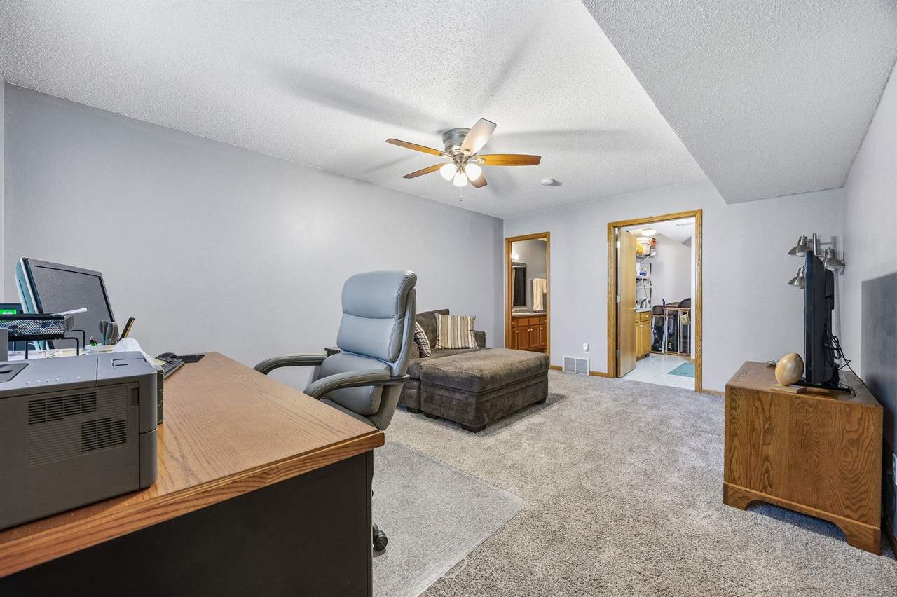 2340 Catskill Court Iowa City IA 52245