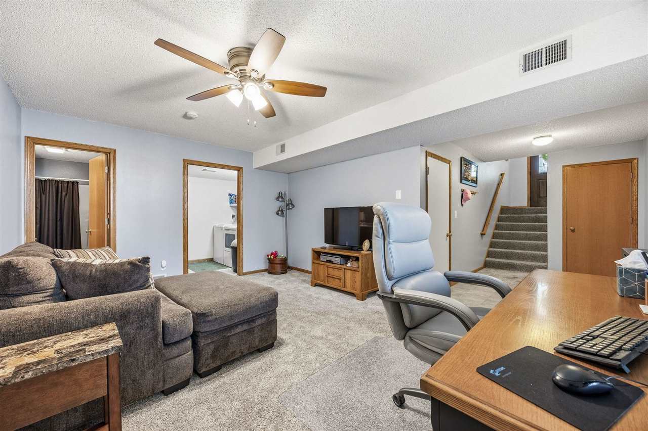2340 Catskill Court Iowa City IA 52245