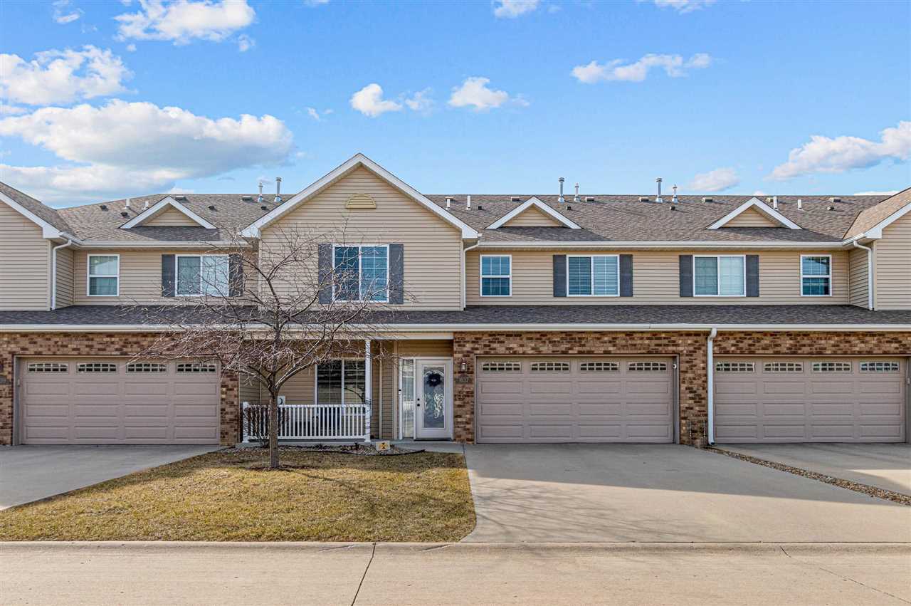 1554 Burr Drive North Liberty IA 52317