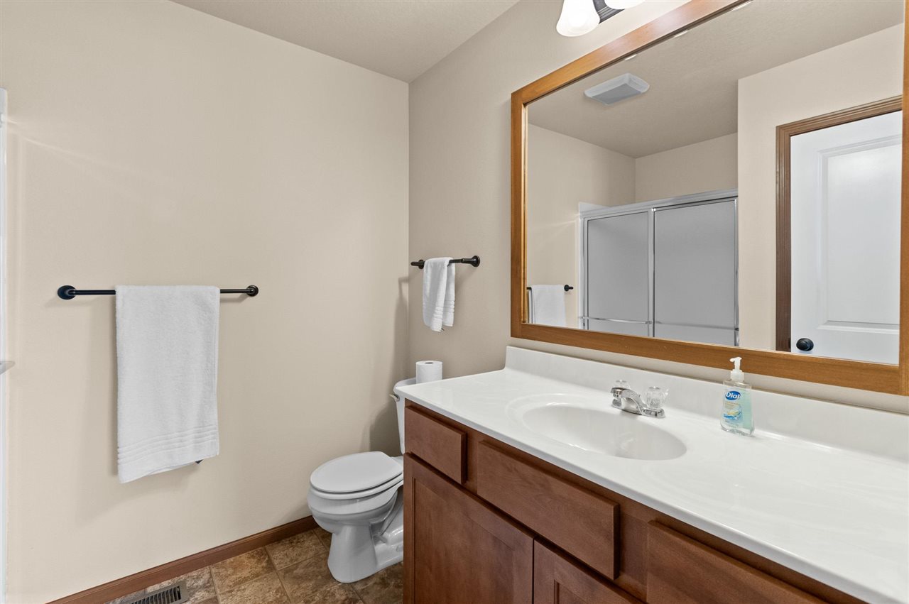 1554 Burr Drive North Liberty IA 52317