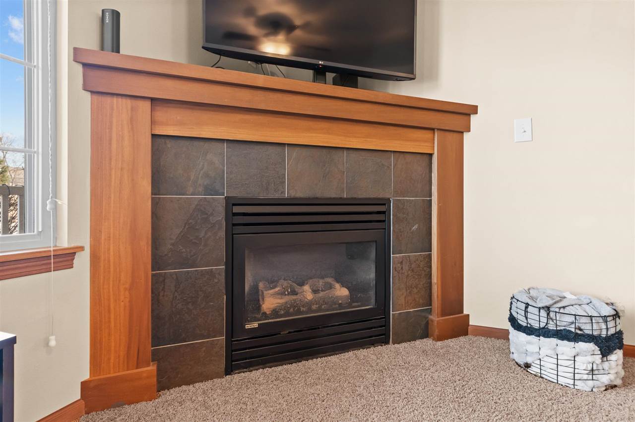 1554 Burr Drive North Liberty IA 52317
