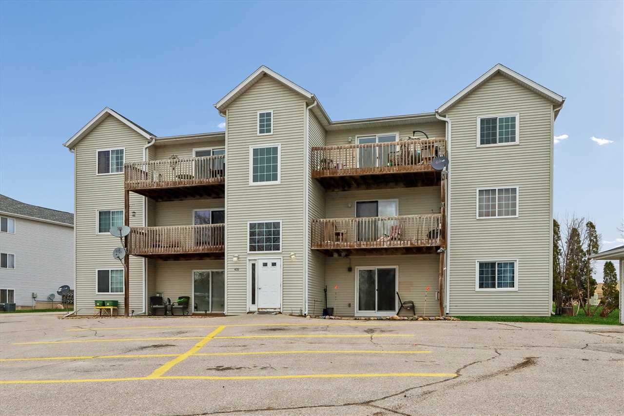 409 James Boulevard Oxford IA 52322
