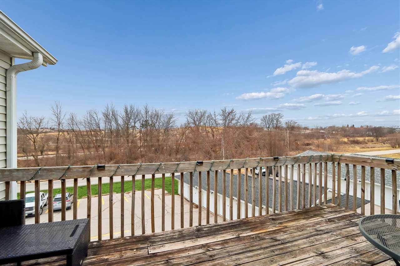 409 James Boulevard Oxford IA 52322