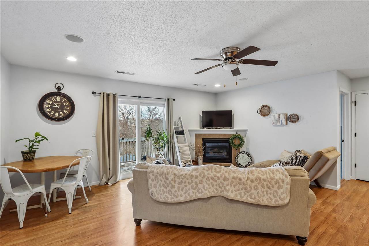 409 James Boulevard Oxford IA 52322