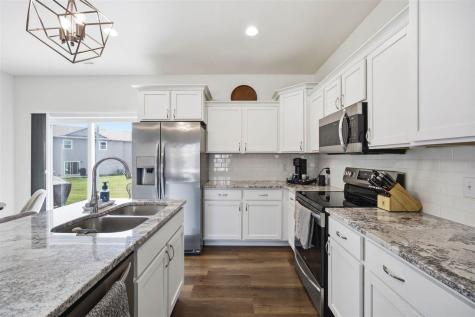 1237 Ronald Way North Liberty IA 52317