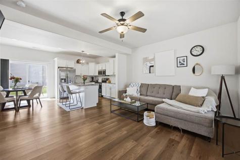 1237 Ronald Way North Liberty IA 52317