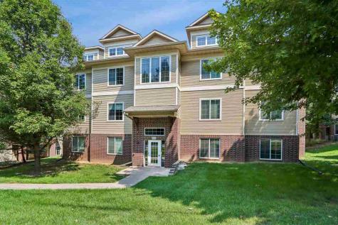 1848 W Benton Street Iowa City IA 52246