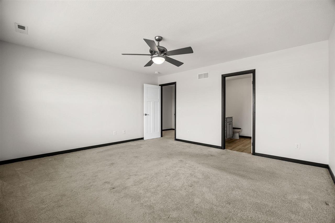 2494 Roycroft Alley Marion IA 52302