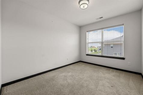 2494 Roycroft Alley Marion IA 52302