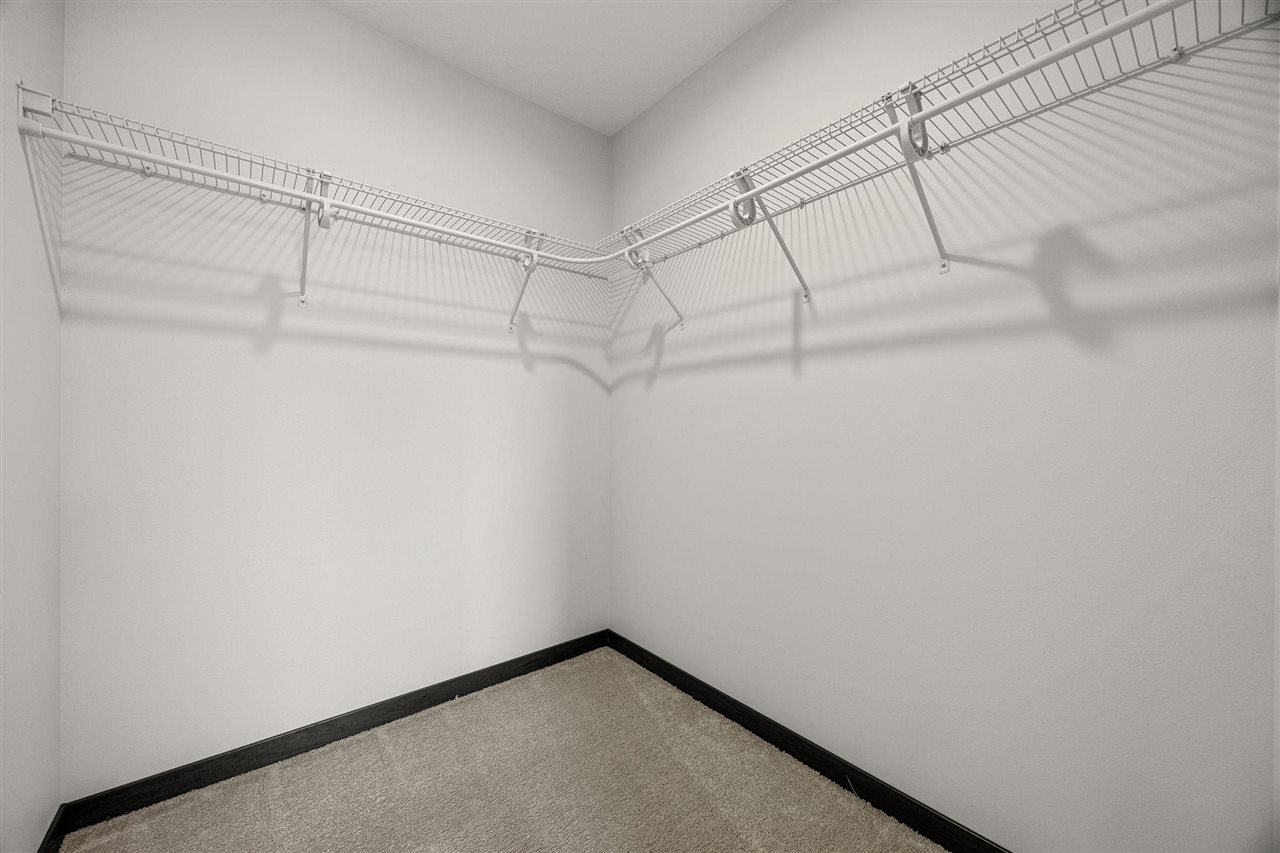 2494 Roycroft Alley Marion IA 52302