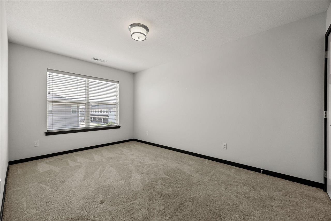 2494 Roycroft Alley Marion IA 52302