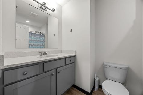 2494 Roycroft Alley Marion IA 52302