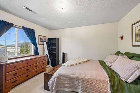 2780 Triple Crown Lane Iowa City IA 52240