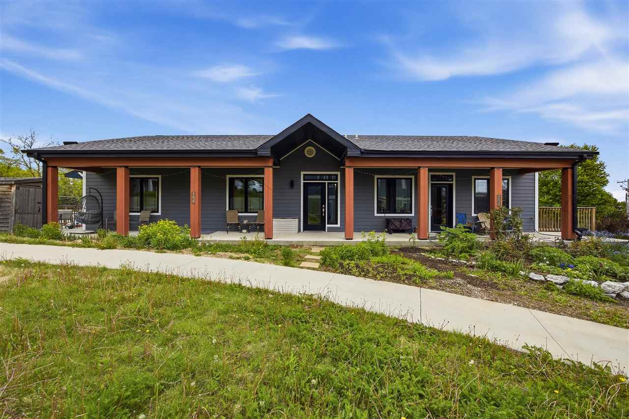 156 Prairie Hill Lane Iowa City IA 52246