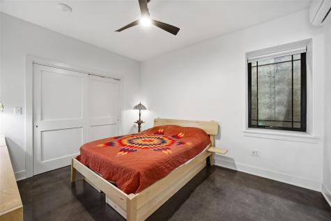 156 Prairie Hill Lane Iowa City IA 52246