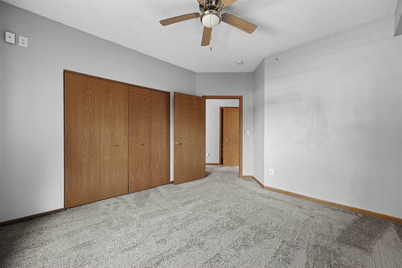 2743 Triple Crown Lane Iowa City IA 52240