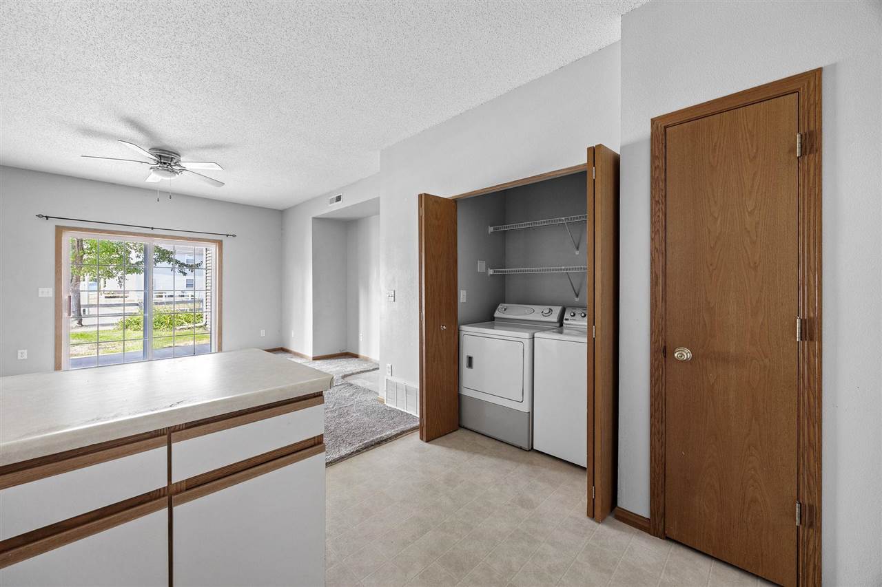 2743 Triple Crown Lane Iowa City IA 52240