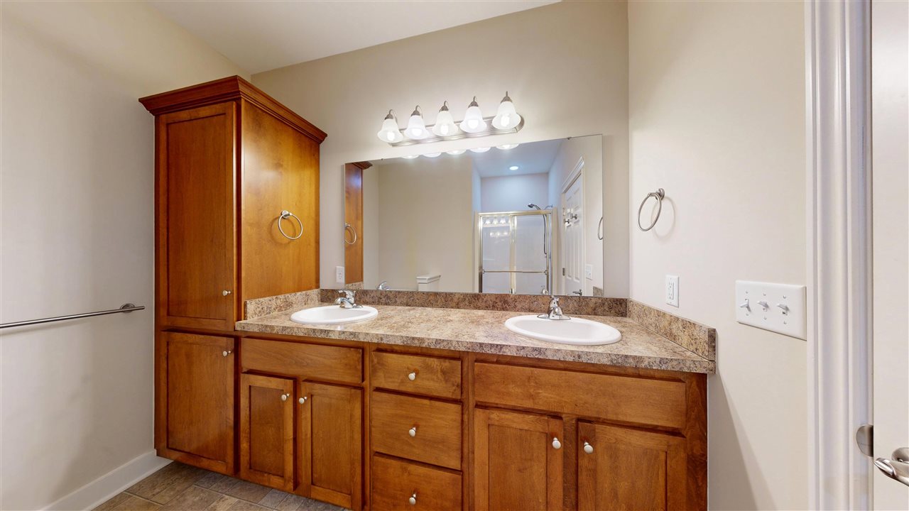 1005 Walker Circle Iowa City IA 52245