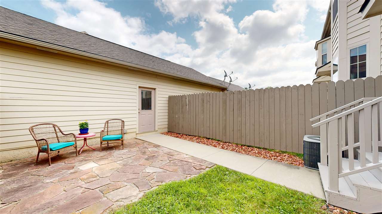 1005 Walker Circle Iowa City IA 52245