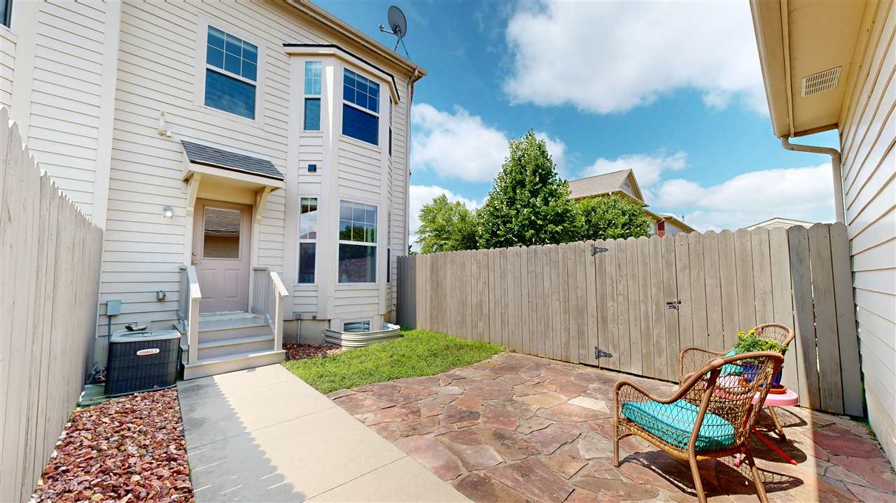 1005 Walker Circle Iowa City IA 52245