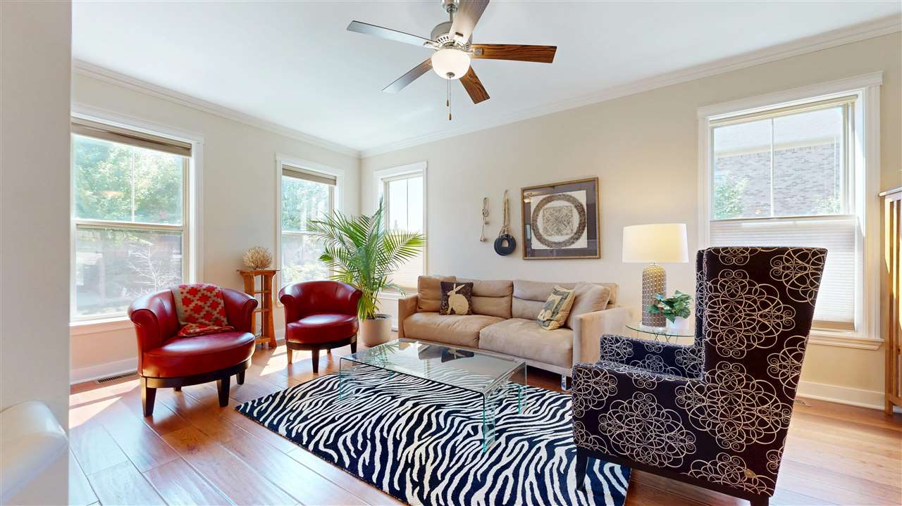 1005 Walker Circle Iowa City IA 52245