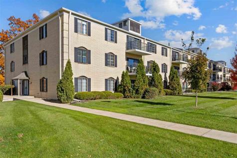 130 Thompson Drive SE Cedar Rapids IA 52403