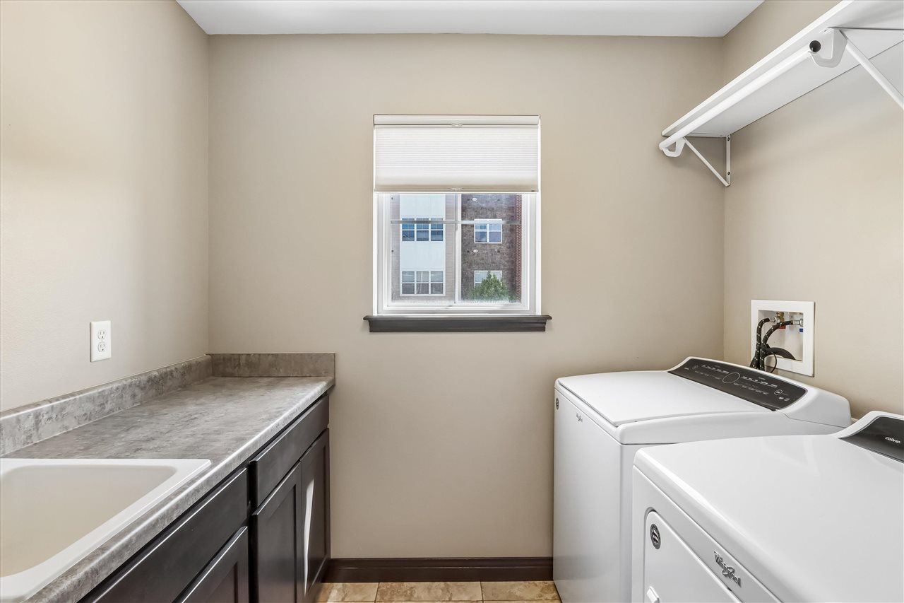 420 3rd Avenue Coralville IA 52241