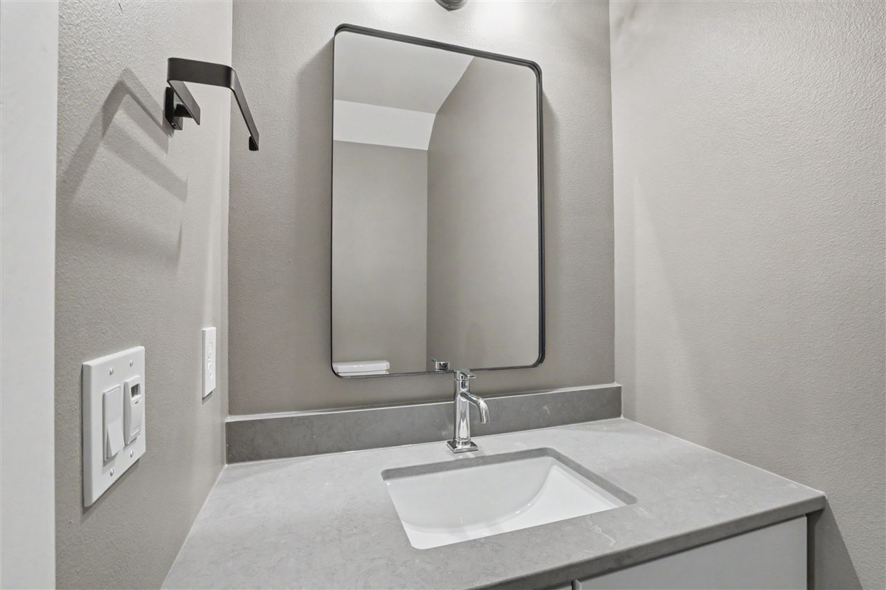 4713 Preston Lane Iowa City IA 52246