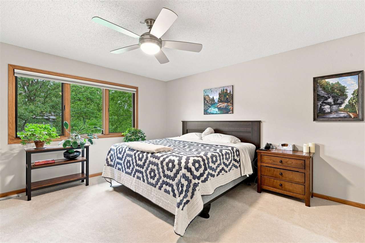 1402 Compton Place Iowa City IA 52240