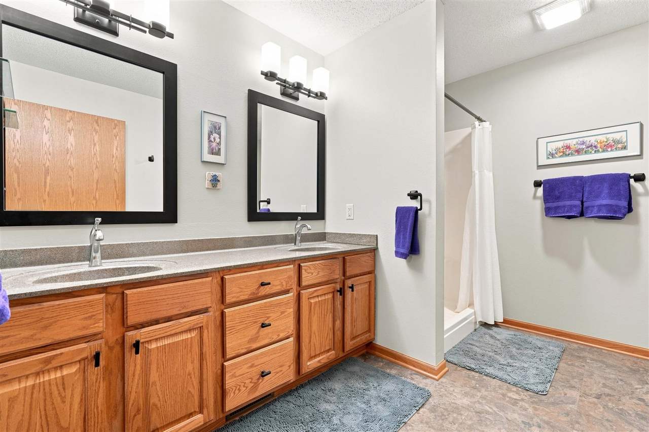 1402 Compton Place Iowa City IA 52240