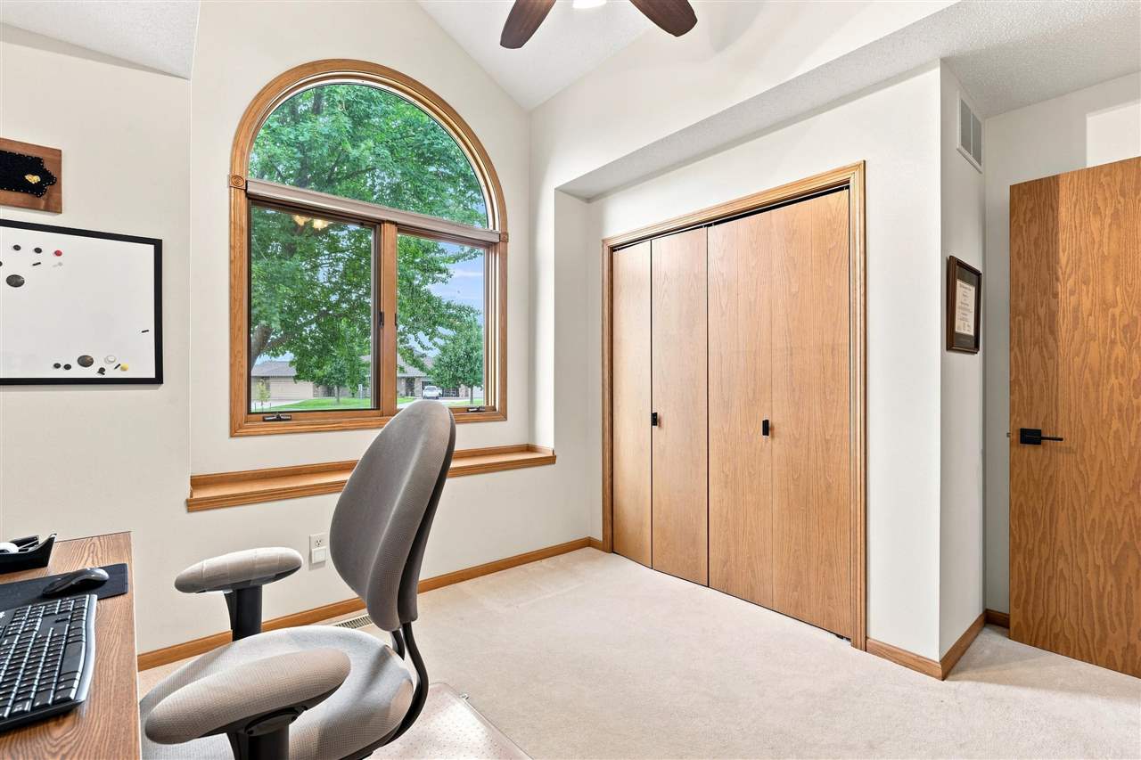 1402 Compton Place Iowa City IA 52240