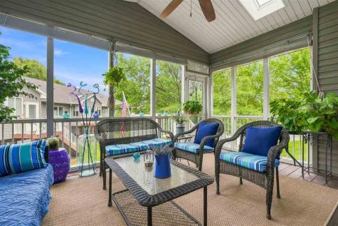 1402 Compton Place Iowa City IA 52240