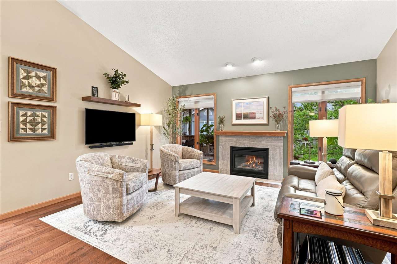 1402 Compton Place Iowa City IA 52240