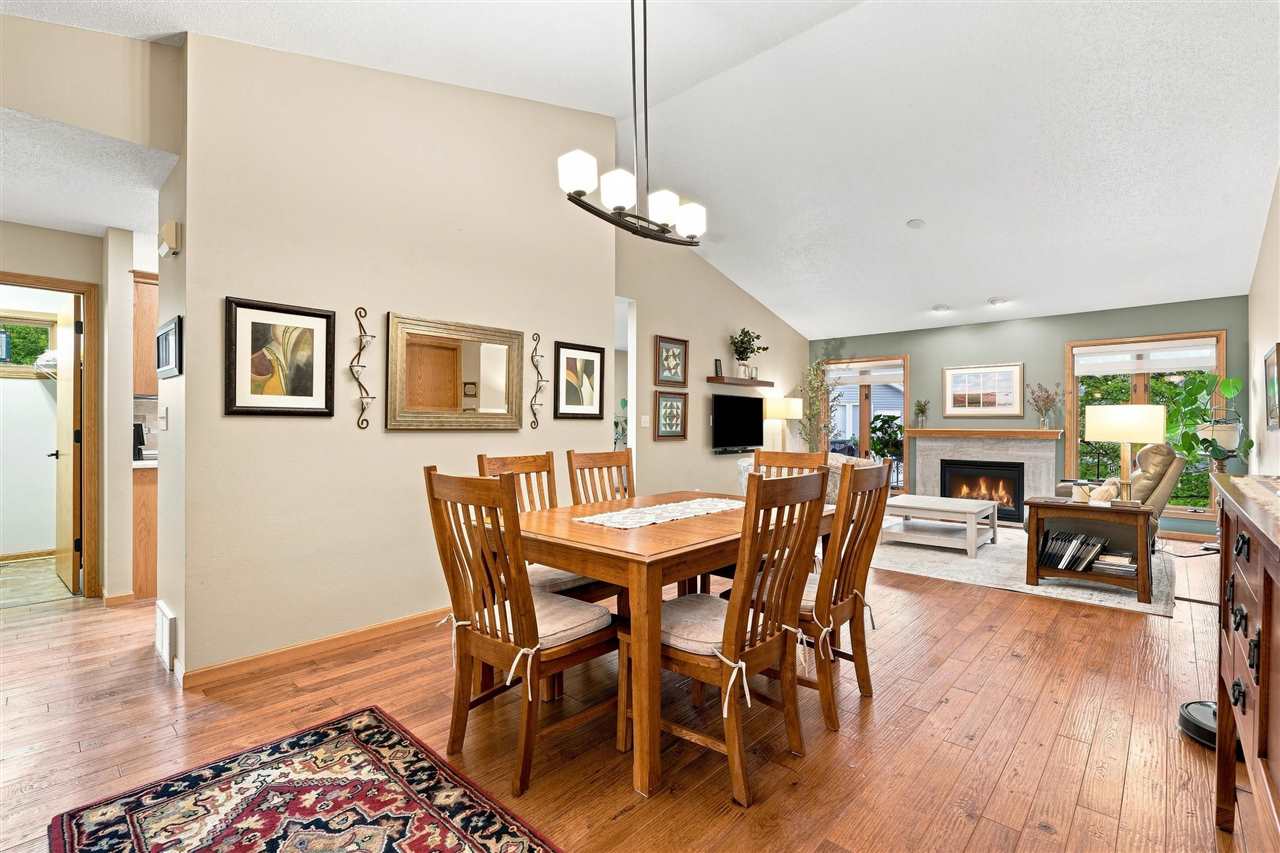 1402 Compton Place Iowa City IA 52240