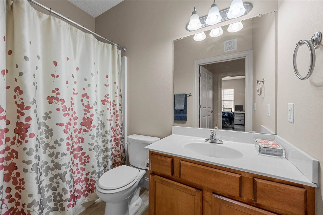 600 Grandview Court Iowa City IA 52246