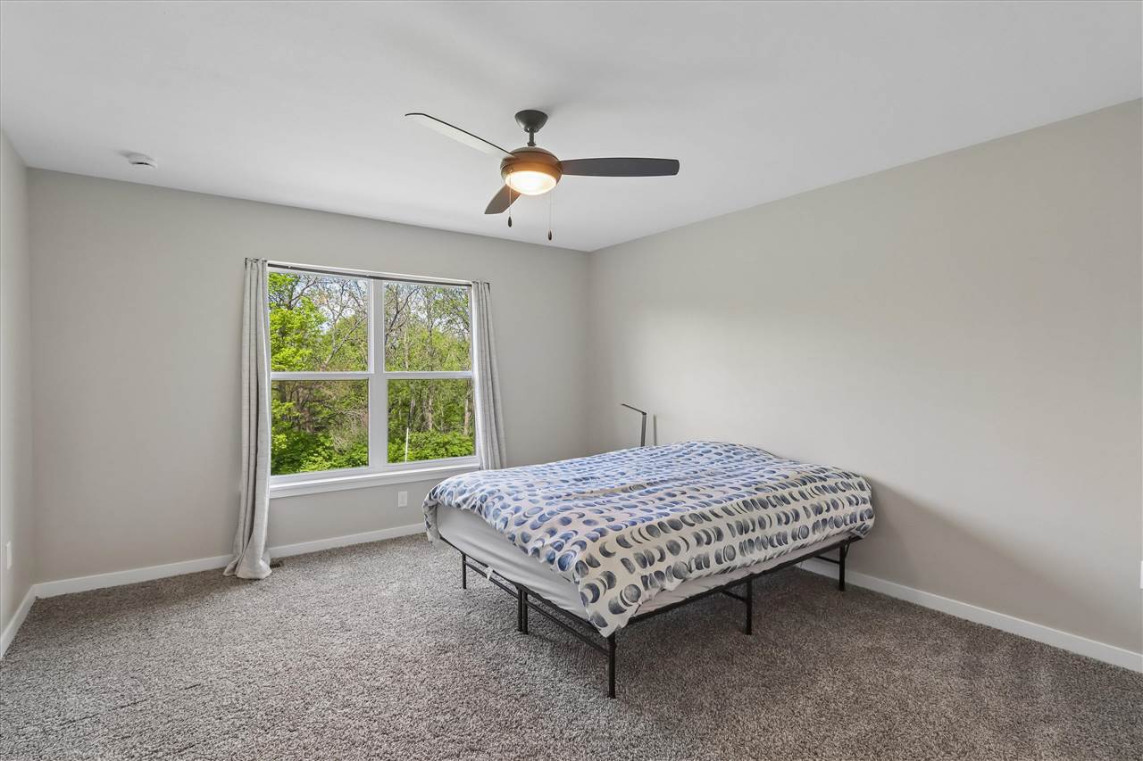 1155 Ivy Lane North Liberty IA 52317