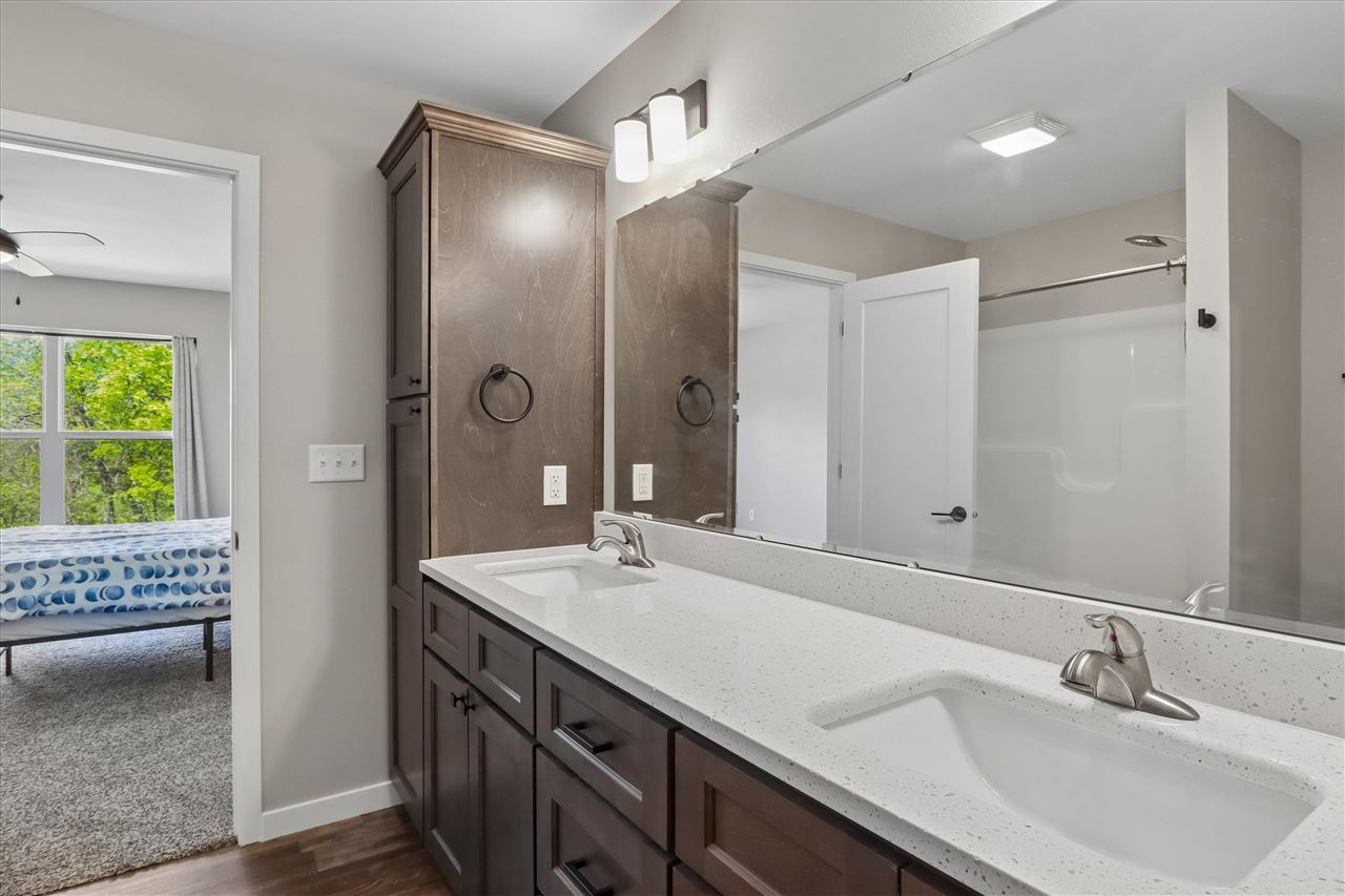 1155 Ivy Lane North Liberty IA 52317