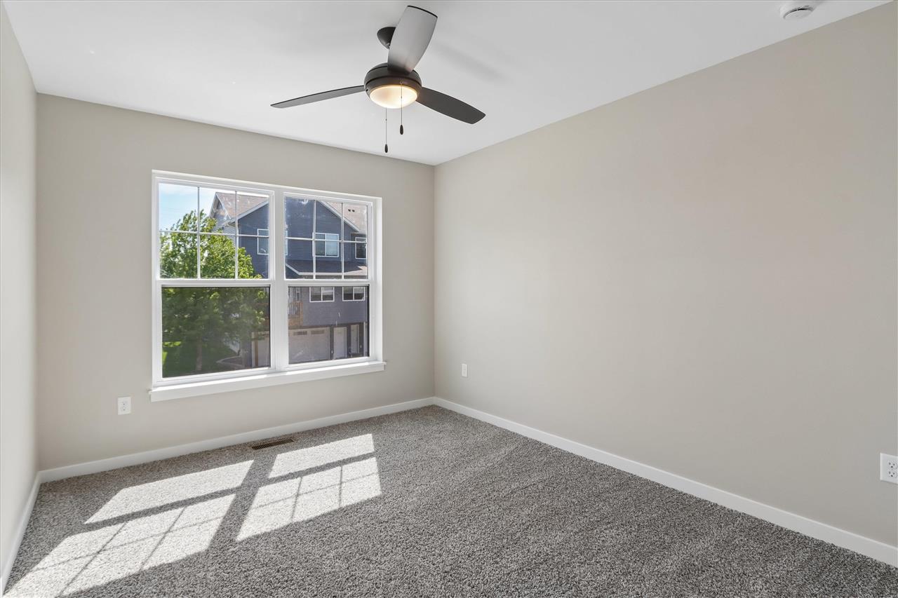 1155 Ivy Lane North Liberty IA 52317
