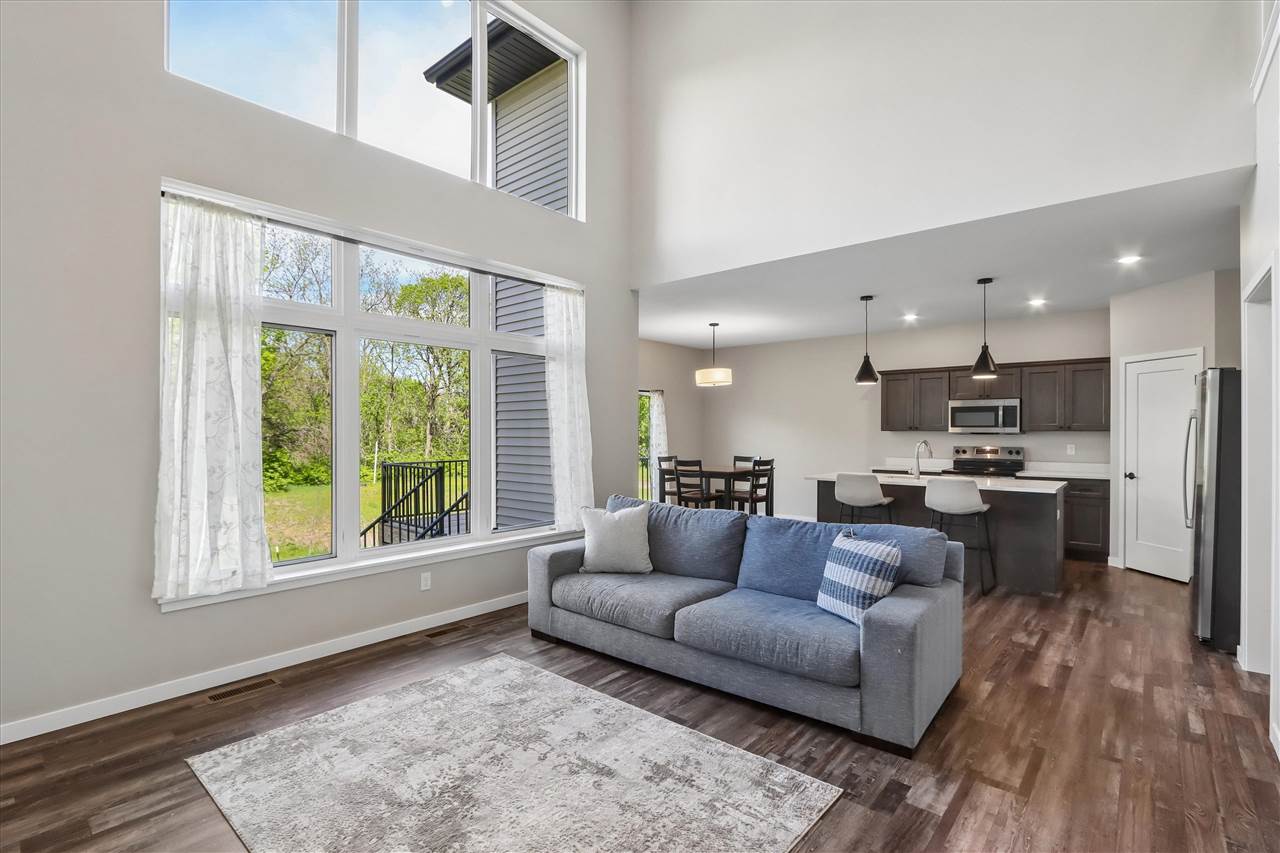1155 Ivy Lane North Liberty IA 52317