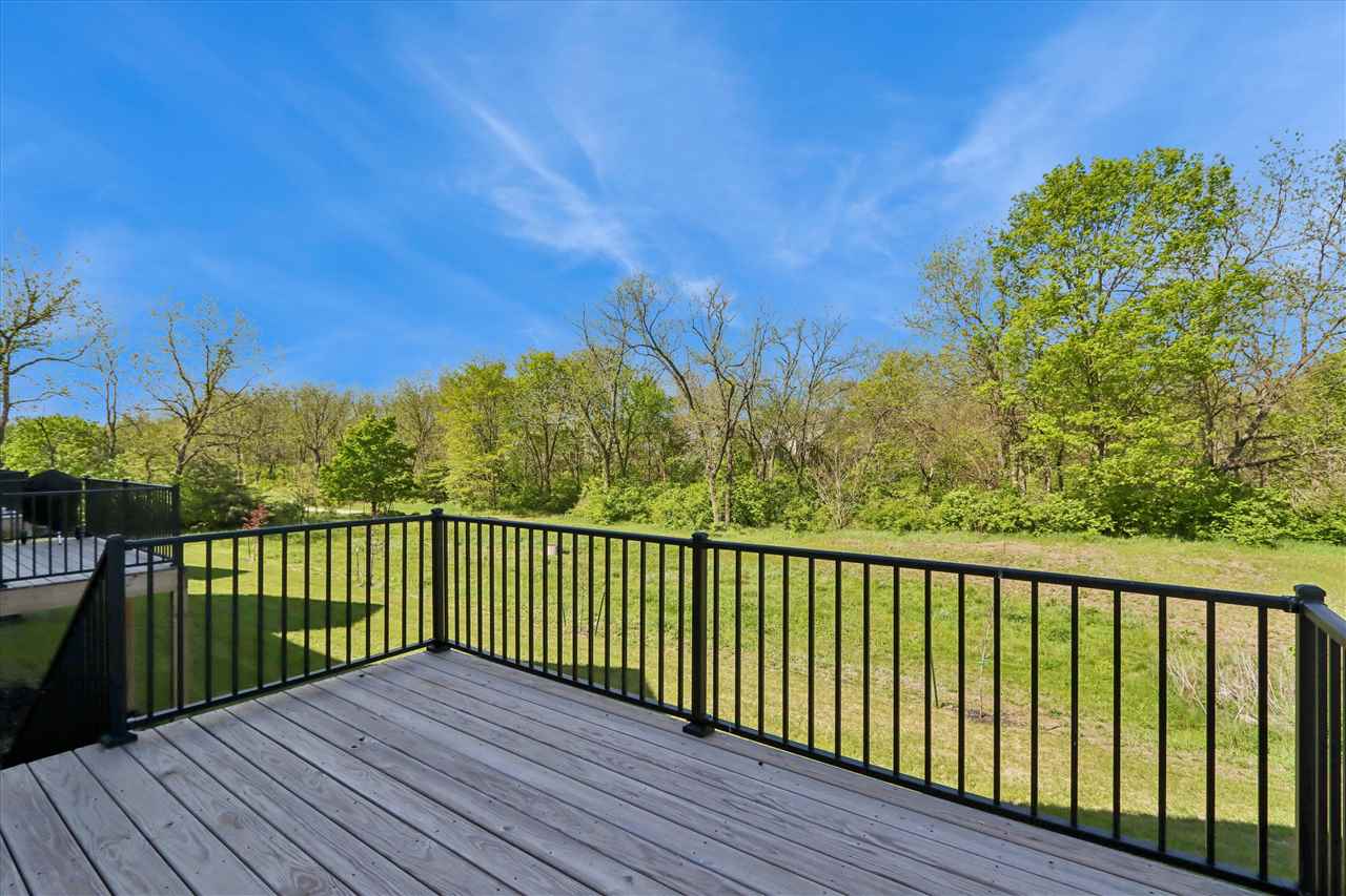 1155 Ivy Lane North Liberty IA 52317