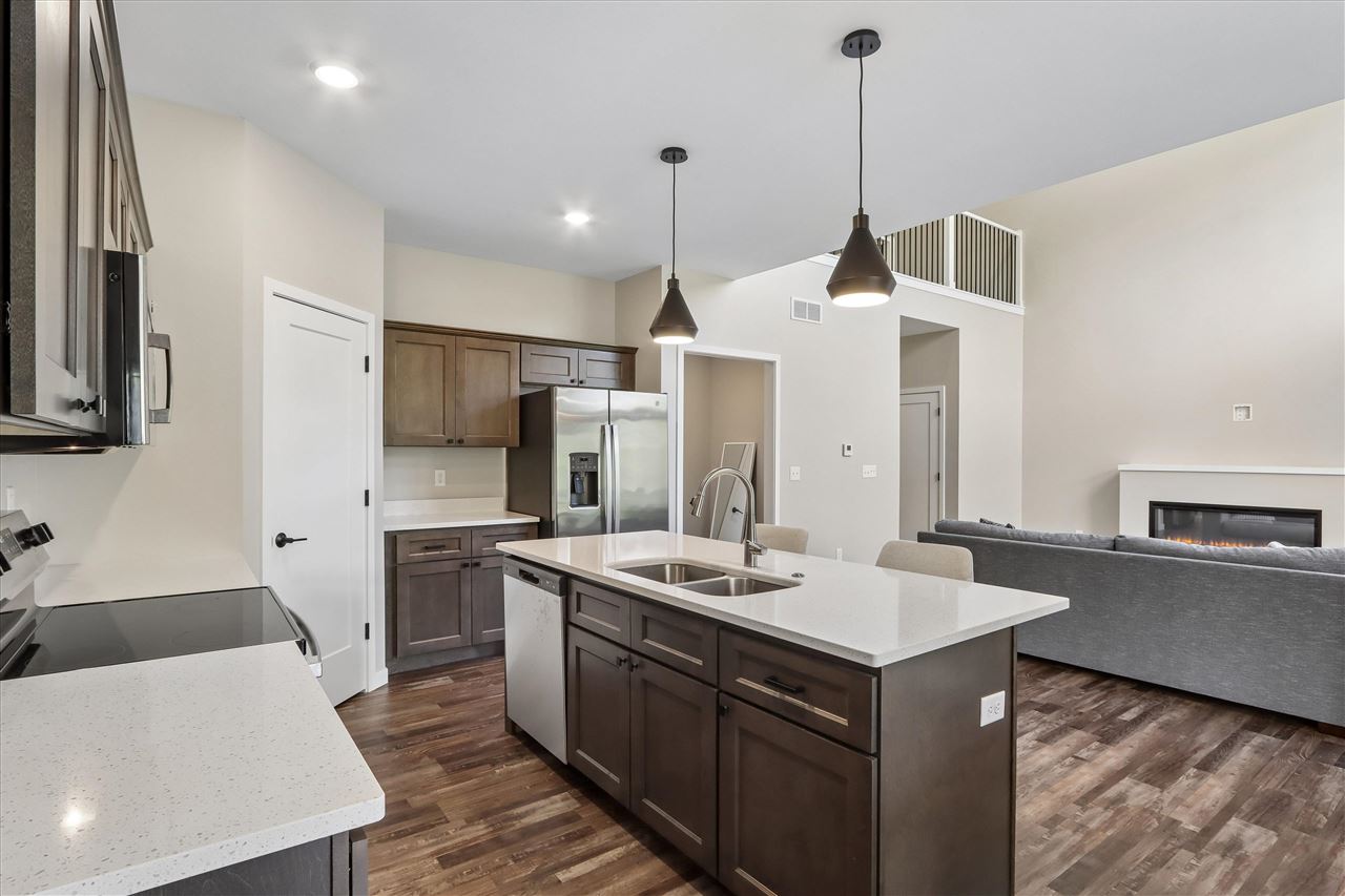 1155 Ivy Lane North Liberty IA 52317