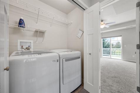 474 Charlotte Lane Iowa City IA 52245